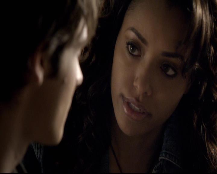 VampireDiariesWorld-dot-org_2x08Rose0780.jpg