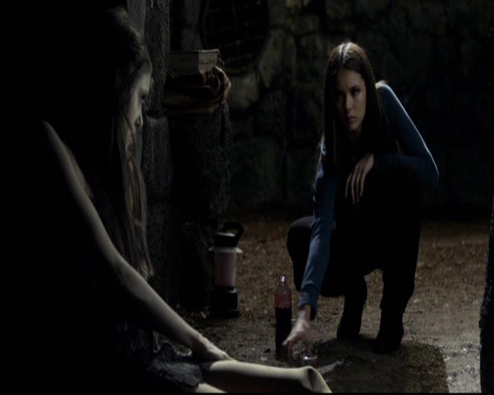 VampireDiariesWorld-dot-org_2x09Katerine0456.jpg