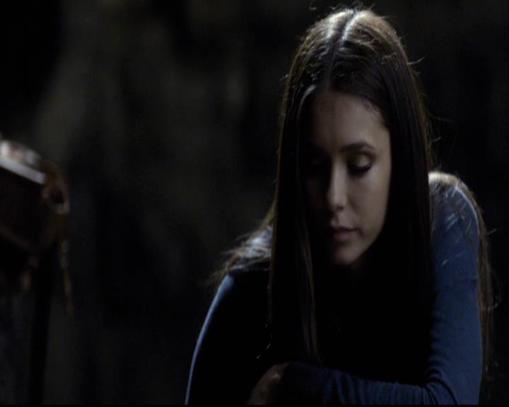 VampireDiariesWorld-dot-org_2x09Katerine0479.jpg