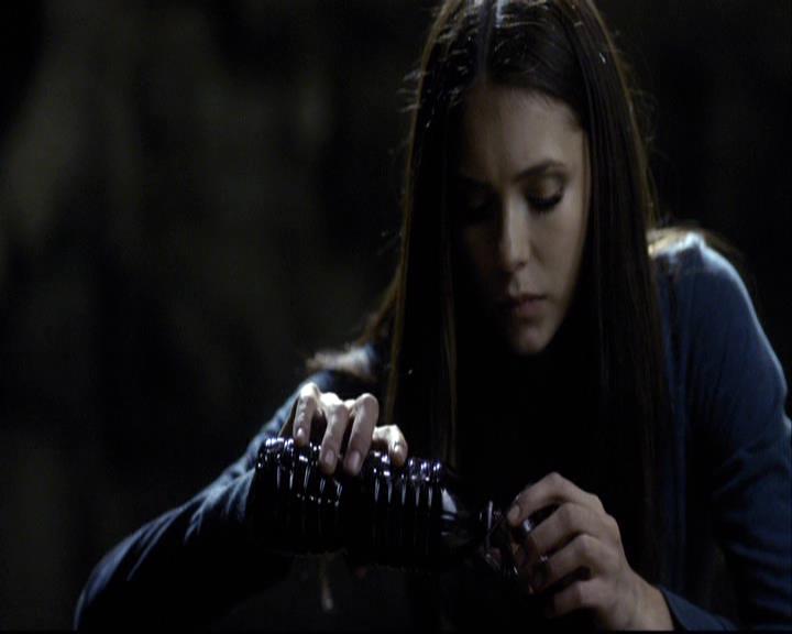 VampireDiariesWorld-dot-org_2x09Katerine0488.jpg