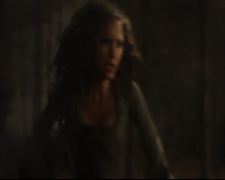 VampireDiariesWorld-dot-org_2x09Katerine0535.jpg