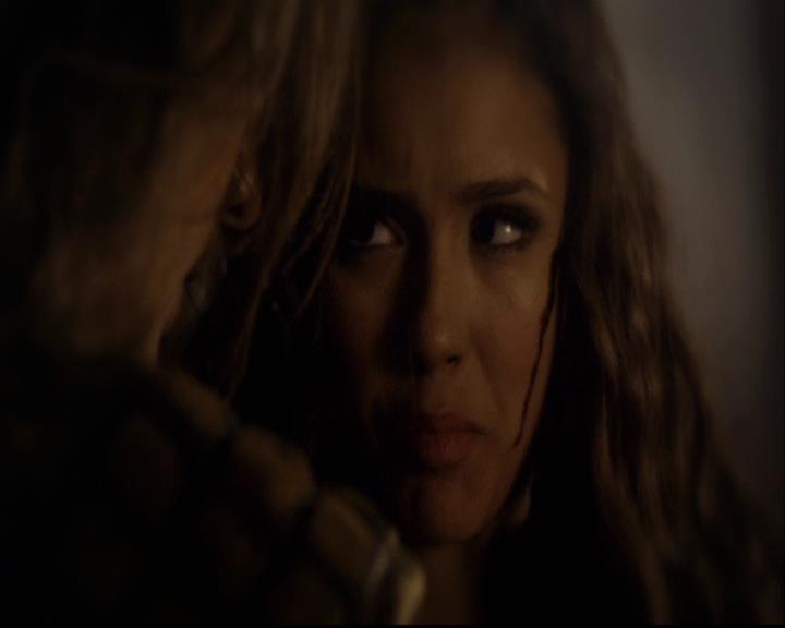 VampireDiariesWorld-dot-org_2x09Katerine0581.jpg