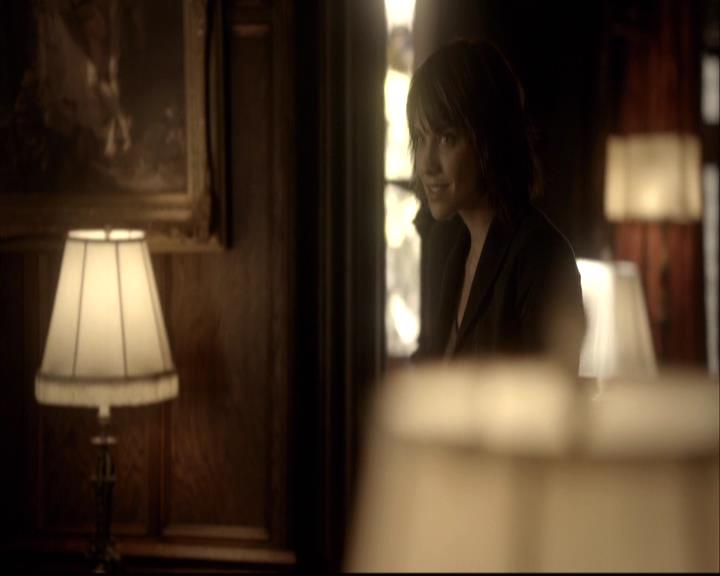 VampireDiariesWorld-dot-org_2x09Katerine0645.jpg