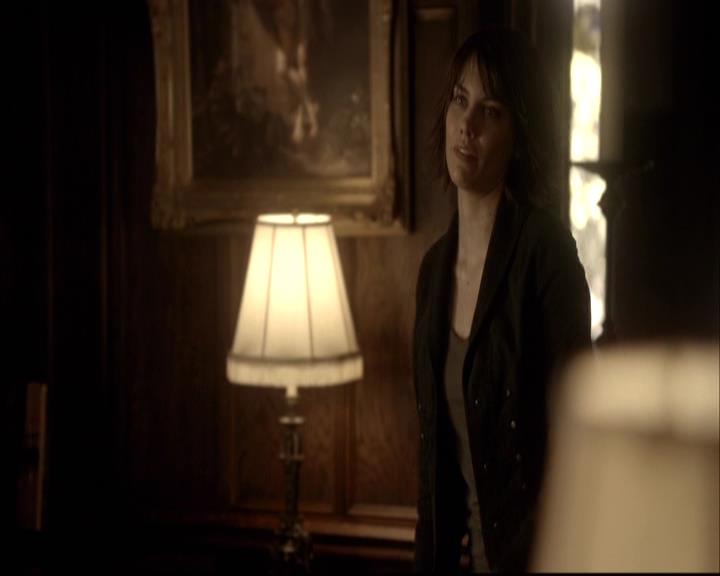 VampireDiariesWorld-dot-org_2x09Katerine0646.jpg