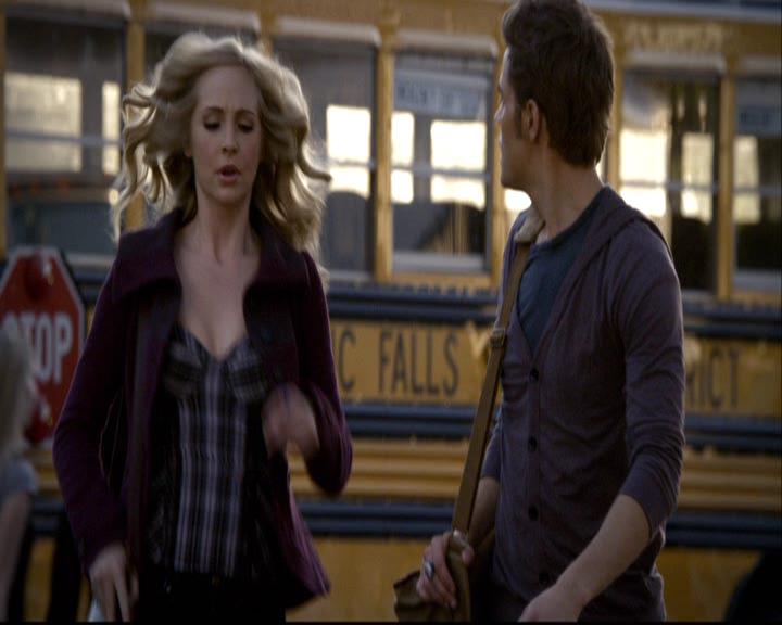 VampireDiariesWorld-dot-org_2x09Katerine0668.jpg