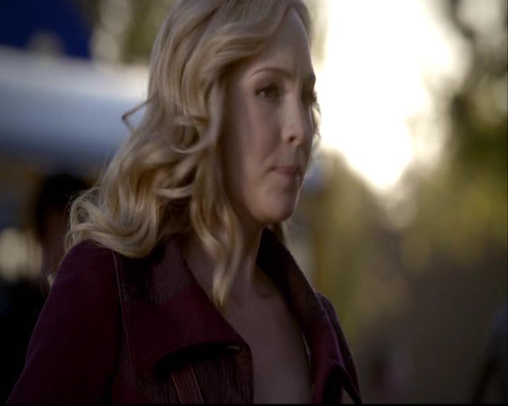 VampireDiariesWorld-dot-org_2x09Katerine0674.jpg