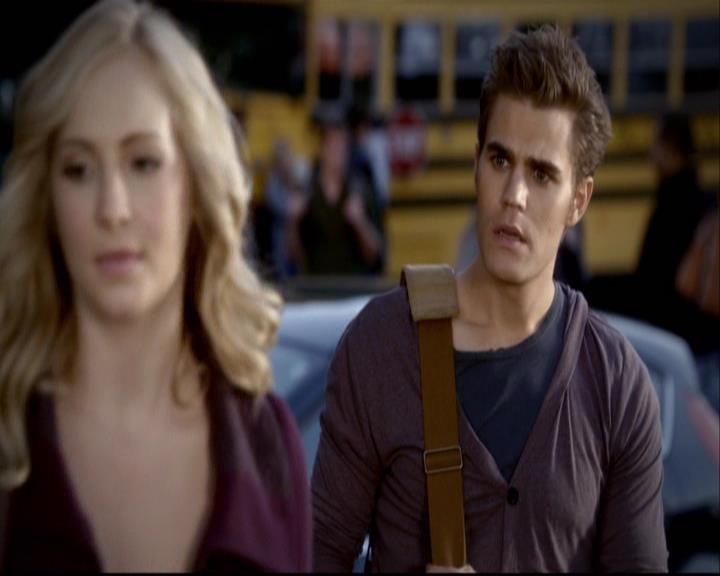 VampireDiariesWorld-dot-org_2x09Katerine0680.jpg