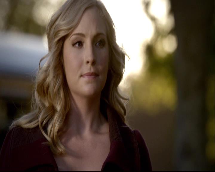 VampireDiariesWorld-dot-org_2x09Katerine0684.jpg