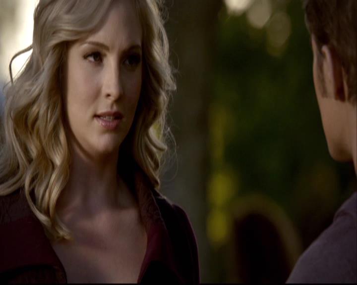 VampireDiariesWorld-dot-org_2x09Katerine0687.jpg