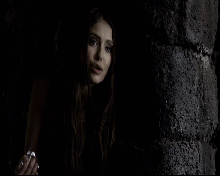 VampireDiariesWorld-dot-org_2x09Katerine0724.jpg