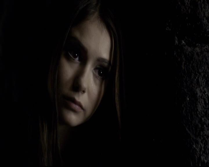 VampireDiariesWorld-dot-org_2x09Katerine0725.jpg