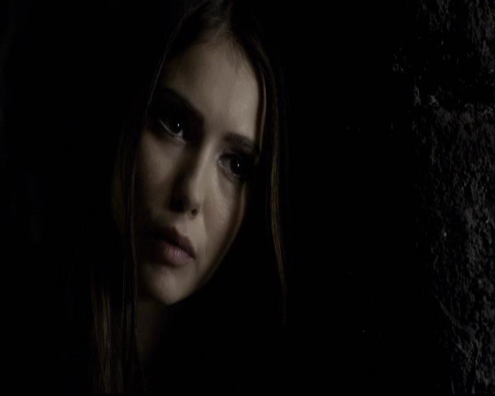 VampireDiariesWorld-dot-org_2x09Katerine0726.jpg