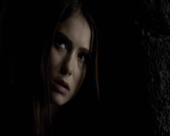 VampireDiariesWorld-dot-org_2x09Katerine0732.jpg