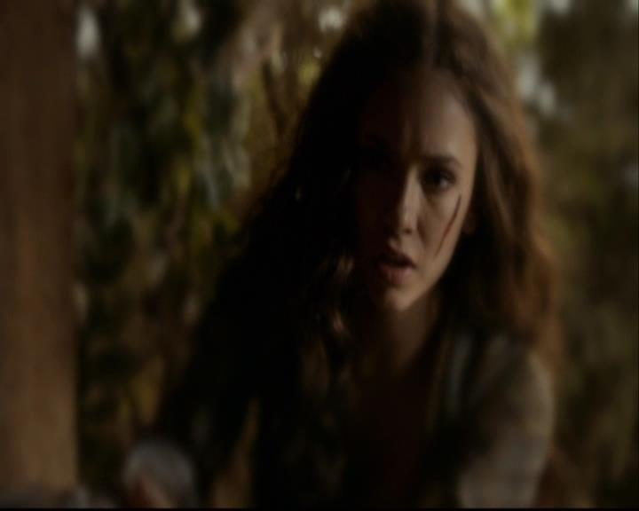 VampireDiariesWorld-dot-org_2x09Katerine0755.jpg