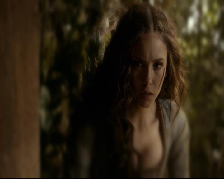 VampireDiariesWorld-dot-org_2x09Katerine0761.jpg