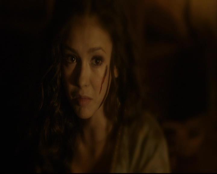 VampireDiariesWorld-dot-org_2x09Katerine0795.jpg