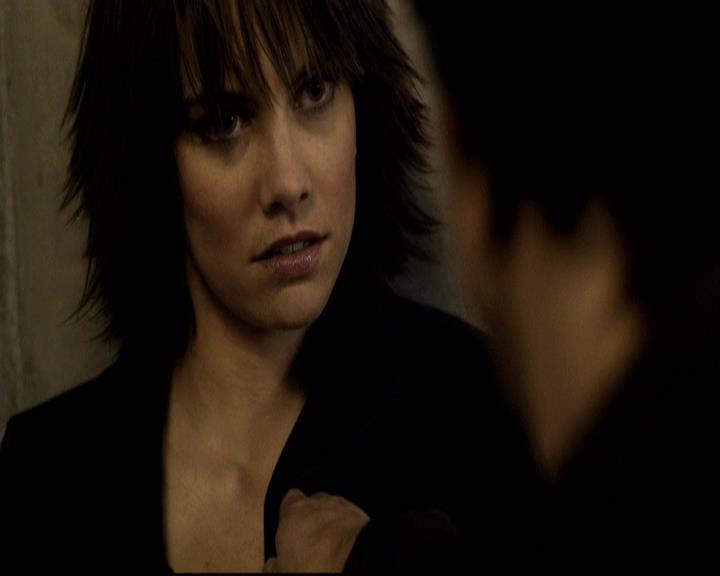 VampireDiariesWorld-dot-org_2x09Katerine0831.jpg