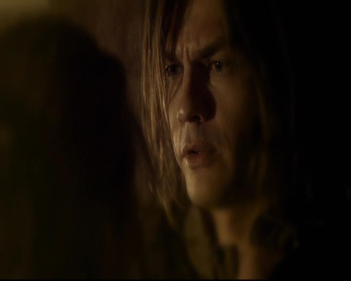 VampireDiariesWorld-dot-org_2x09Katerine0957.jpg