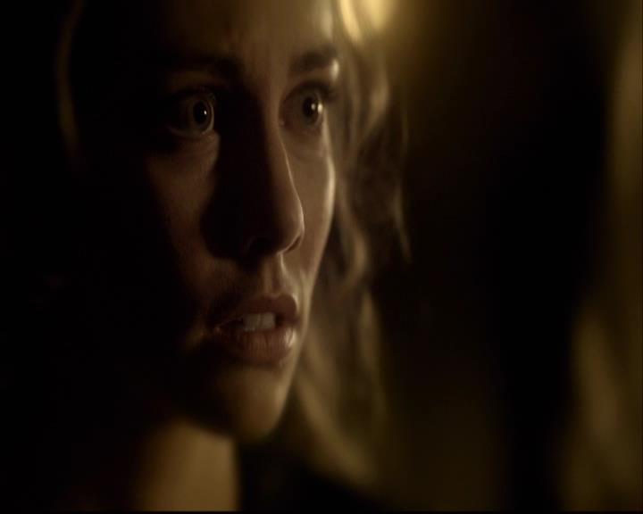 VampireDiariesWorld-dot-org_2x09Katerine0959.jpg