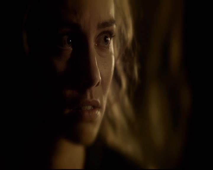 VampireDiariesWorld-dot-org_2x09Katerine0965.jpg