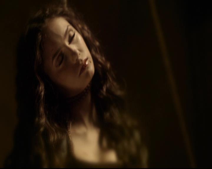 VampireDiariesWorld-dot-org_2x09Katerine0982.jpg