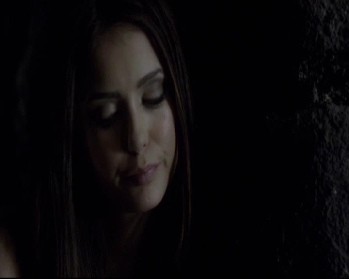 VampireDiariesWorld-dot-org_2x09Katerine0995.jpg