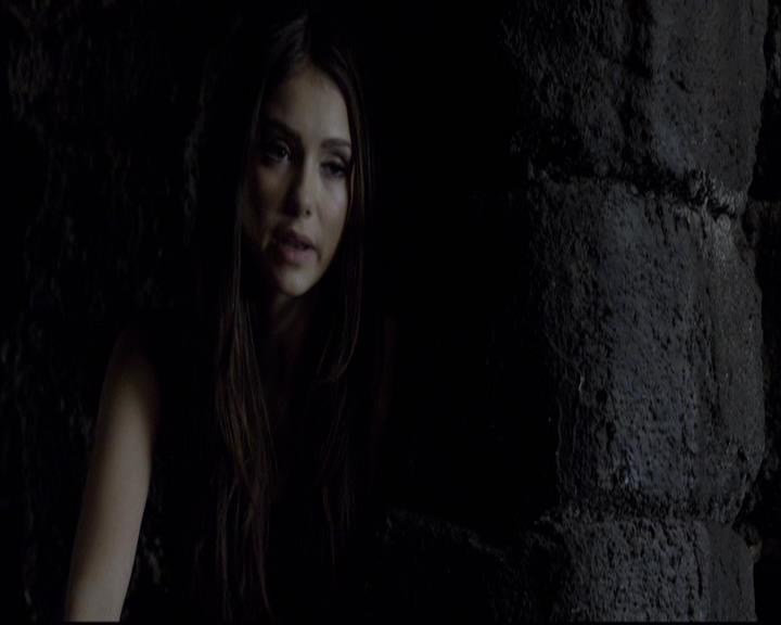 VampireDiariesWorld-dot-org_2x09Katerine1000.jpg