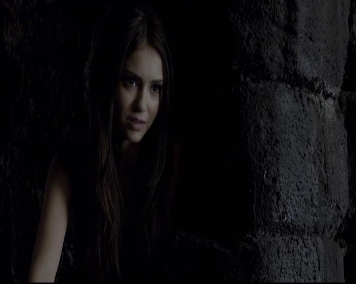 VampireDiariesWorld-dot-org_2x09Katerine1001.jpg