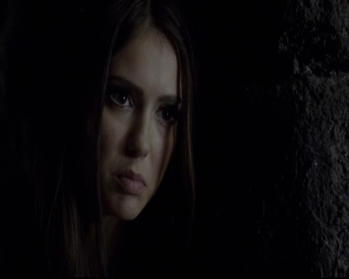 VampireDiariesWorld-dot-org_2x09Katerine1005.jpg