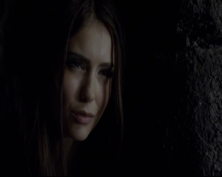 VampireDiariesWorld-dot-org_2x09Katerine1006.jpg