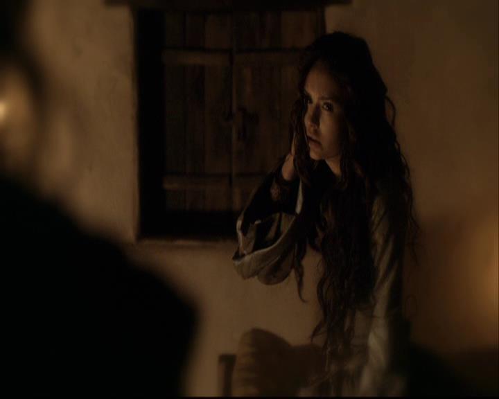 VampireDiariesWorld-dot-org_2x09Katerine1043.jpg