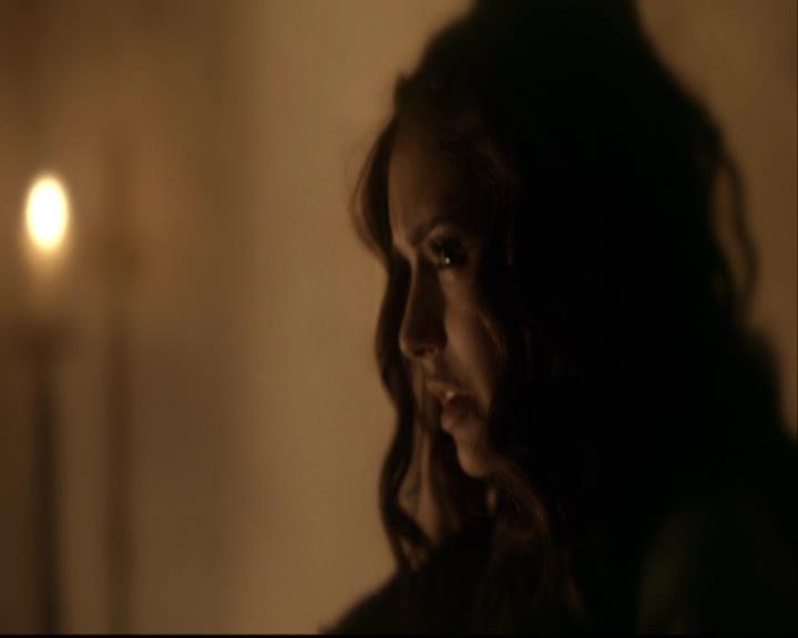 VampireDiariesWorld-dot-org_2x09Katerine1044.jpg