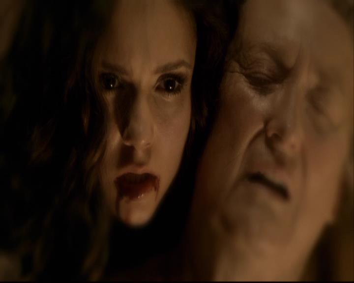 VampireDiariesWorld-dot-org_2x09Katerine1077.jpg