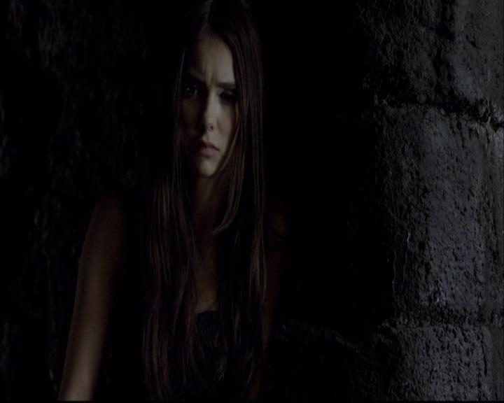 VampireDiariesWorld-dot-org_2x09Katerine1087.jpg