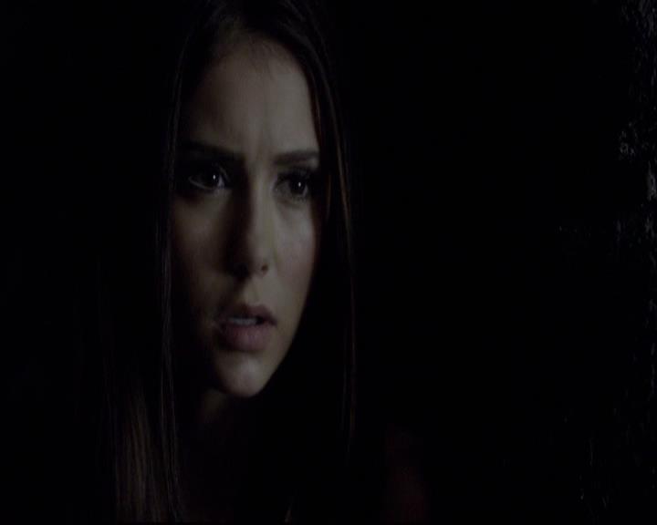 VampireDiariesWorld-dot-org_2x09Katerine1092.jpg