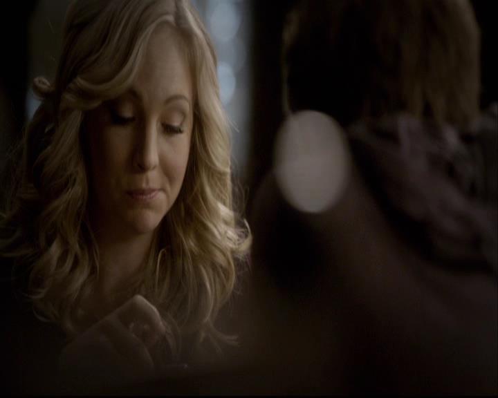 VampireDiariesWorld-dot-org_2x09Katerine1124.jpg