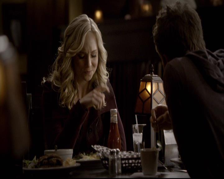 VampireDiariesWorld-dot-org_2x09Katerine1142.jpg