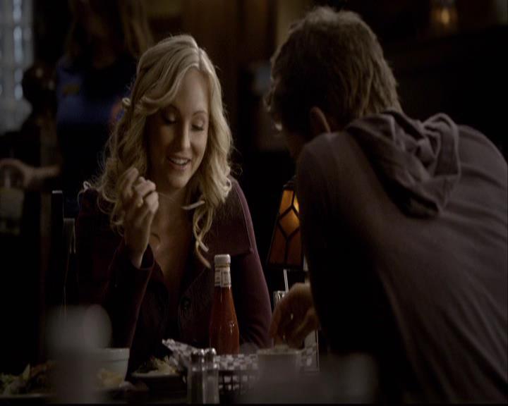 VampireDiariesWorld-dot-org_2x09Katerine1160.jpg