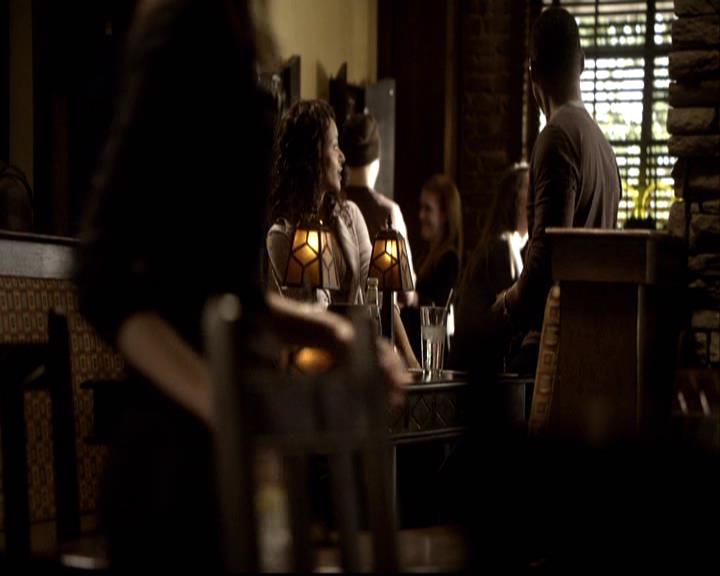 VampireDiariesWorld-dot-org_2x09Katerine1203.jpg