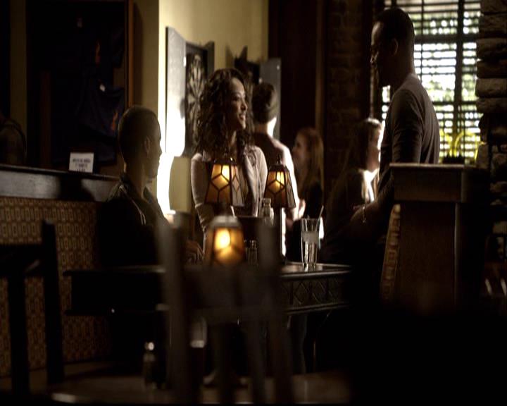 VampireDiariesWorld-dot-org_2x09Katerine1204.jpg