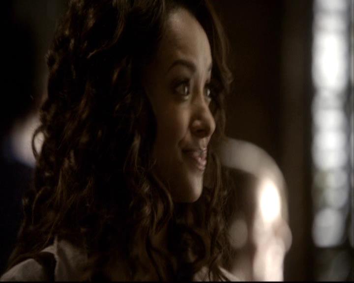 VampireDiariesWorld-dot-org_2x09Katerine1205.jpg