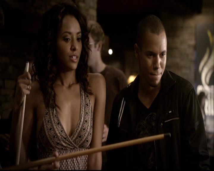 VampireDiariesWorld-dot-org_2x09Katerine1356.jpg