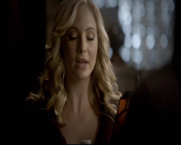 VampireDiariesWorld-dot-org_2x09Katerine1366.jpg