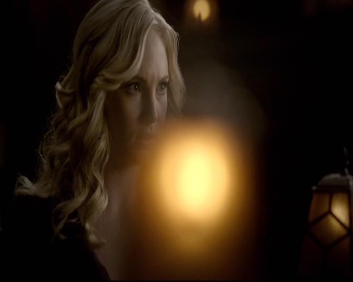 VampireDiariesWorld-dot-org_2x09Katerine1371.jpg