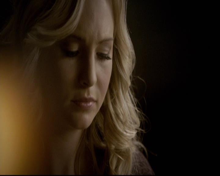 VampireDiariesWorld-dot-org_2x09Katerine1410.jpg