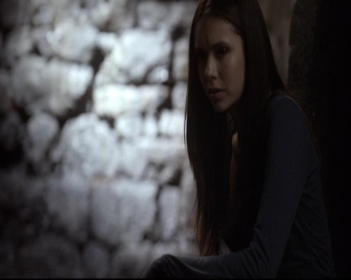 VampireDiariesWorld-dot-org_2x09Katerine1437.jpg