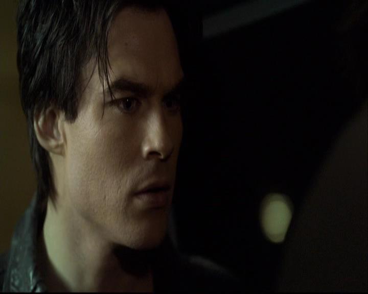 VampireDiariesWorld-dot-org_2x09Katerine1629.jpg