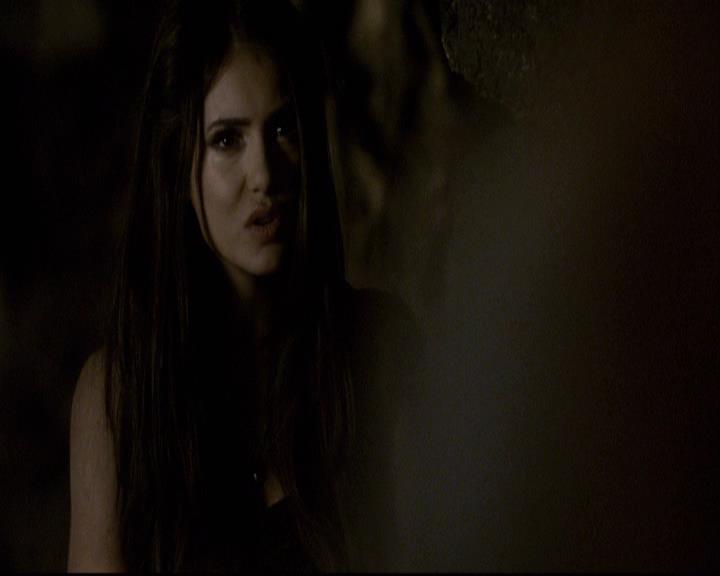 VampireDiariesWorld-dot-org_2x09Katerine1833.jpg