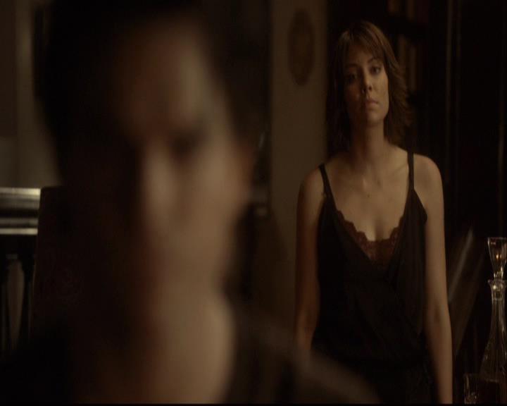 VampireDiariesWorld-dot-org_2x09Katerine1917.jpg