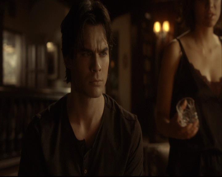 VampireDiariesWorld-dot-org_2x09Katerine1941.jpg